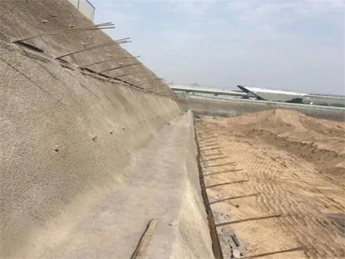 六盘水河道边坡加固